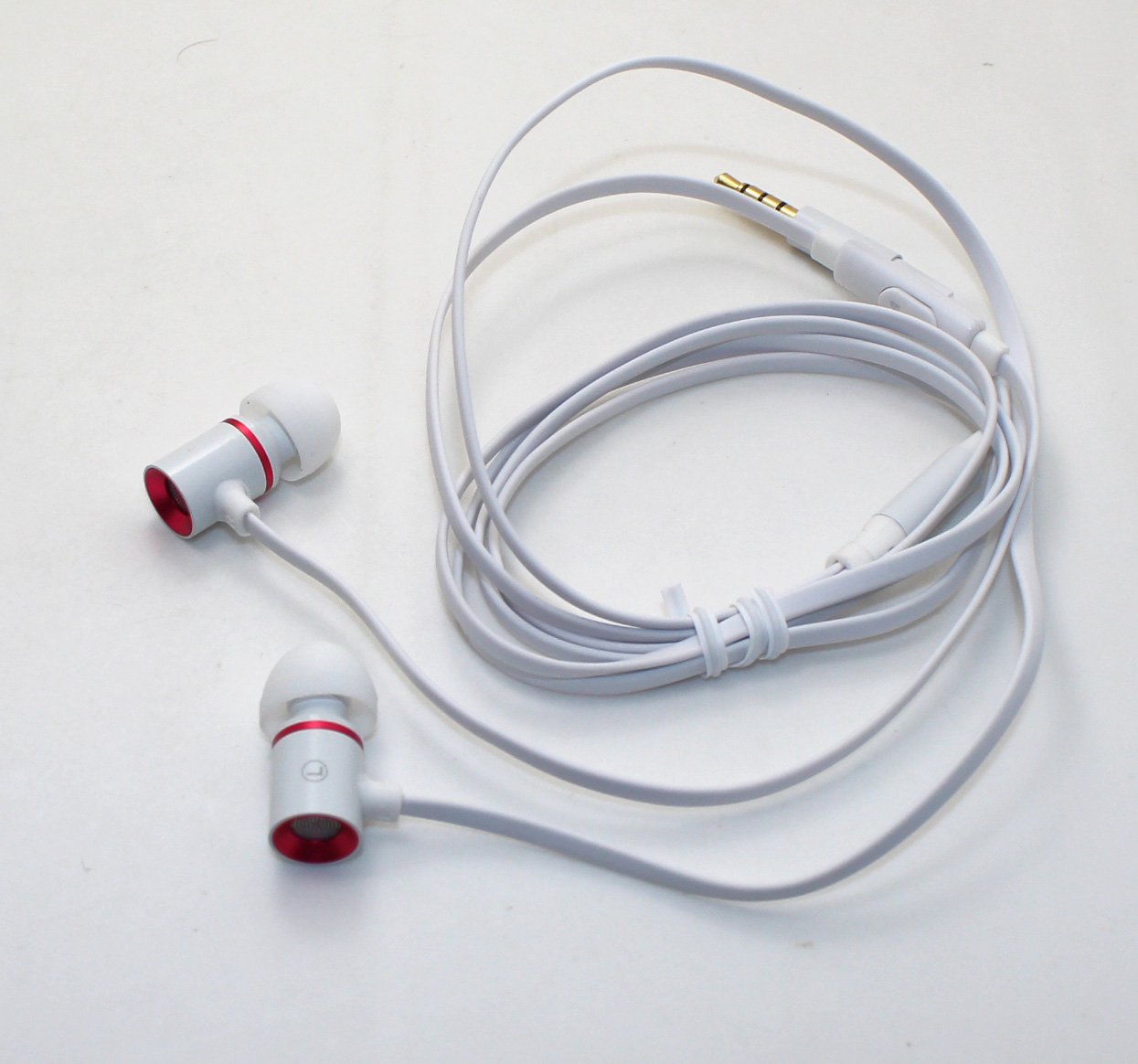 HAOMUK-K8669 Plastic Earphones